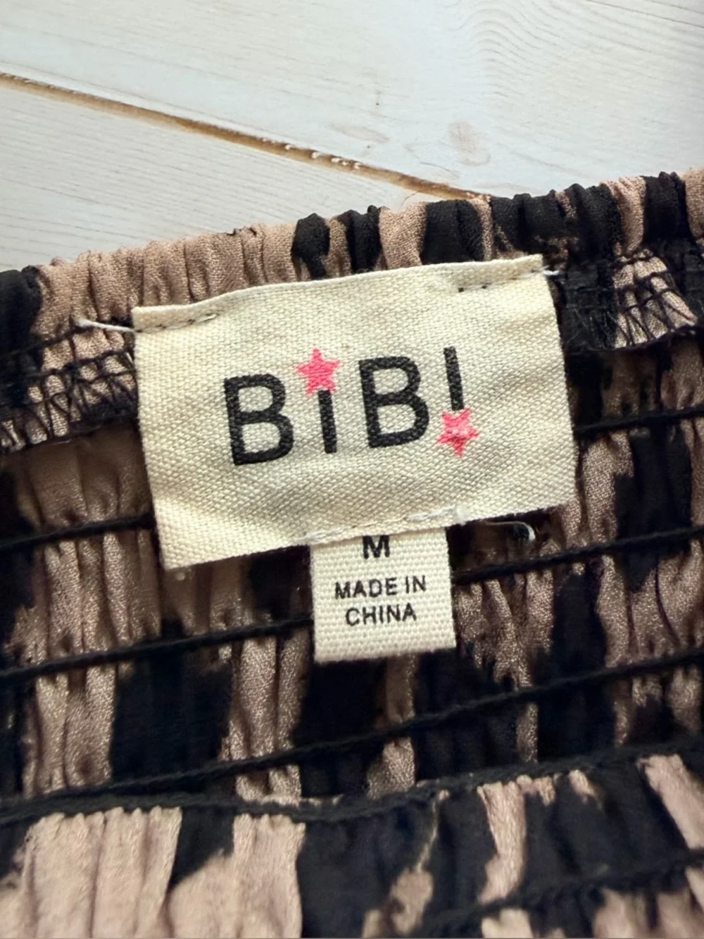 BiBi Leopard Print Smocked Peplum Camisole Top Size Medium - Picture 4 of 8